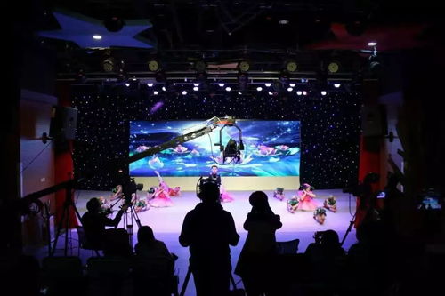 廣電專業(yè)演播劇場，快來預(yù)定吧！廣播電視節(jié)目制作經(jīng)營的理想選擇